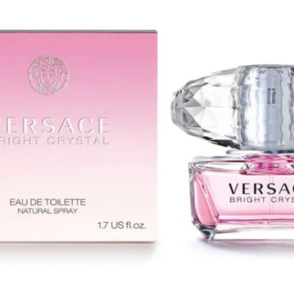 Bright Crystal W 1.7 OZ  Eau De Toilette Spray By Versace